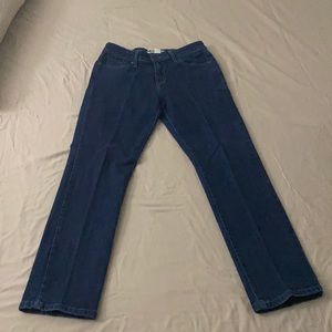 Women’s skinny jeans